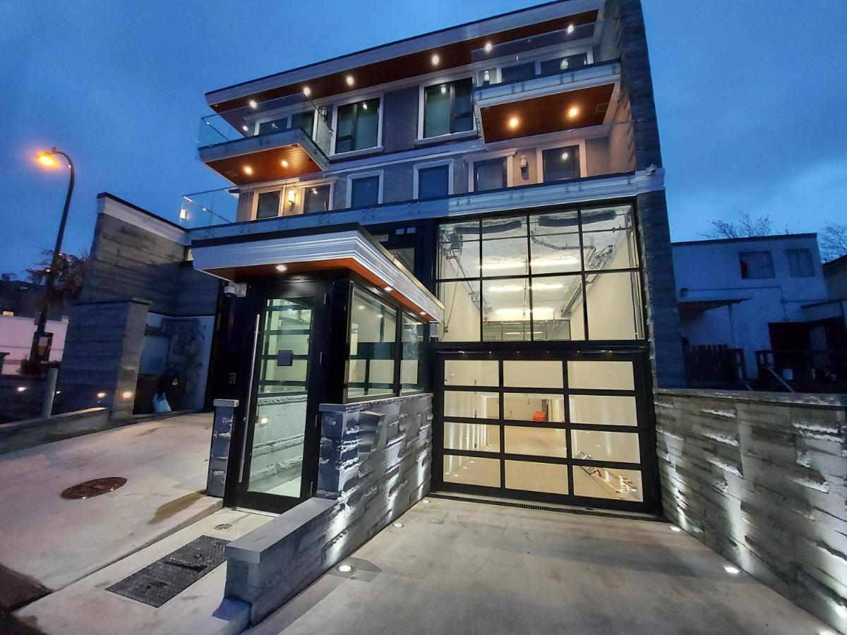 Beautiful Bright 3 Bed Townhouse Daire Vancouver Dış mekan fotoğraf