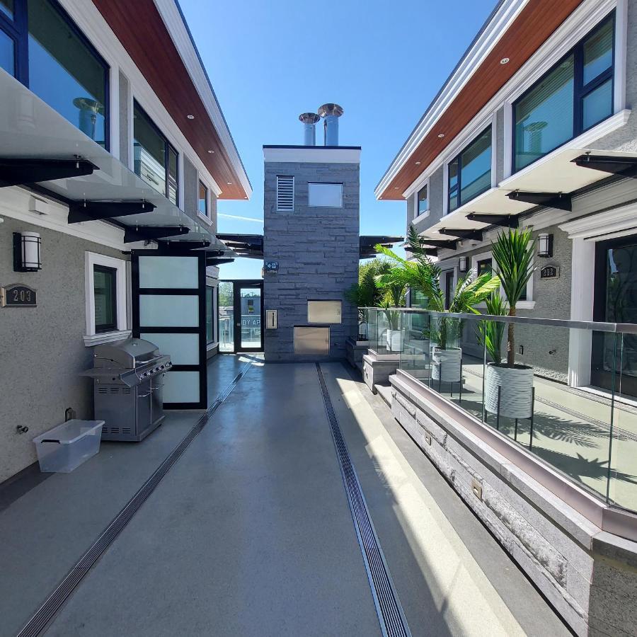 Beautiful Bright 3 Bed Townhouse Daire Vancouver Dış mekan fotoğraf
